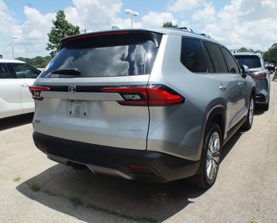 2024 Toyota Grand Highlander Platinum