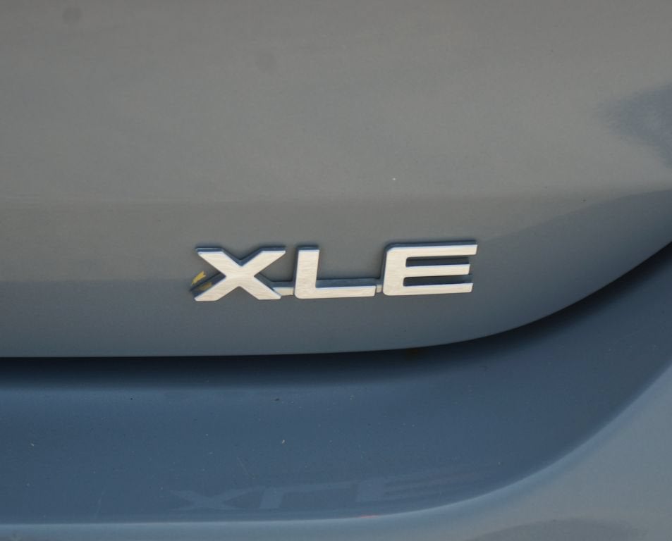2022 Toyota Highlander Hybrid Bronze Edition