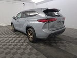 2022 Toyota Highlander Hybrid Bronze Edition
