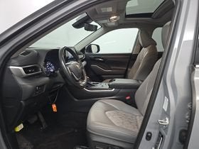 2022 Toyota Highlander Hybrid Bronze Edition