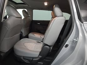 2022 Toyota Highlander Hybrid Bronze Edition