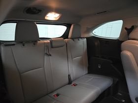 2022 Toyota Highlander Hybrid Bronze Edition