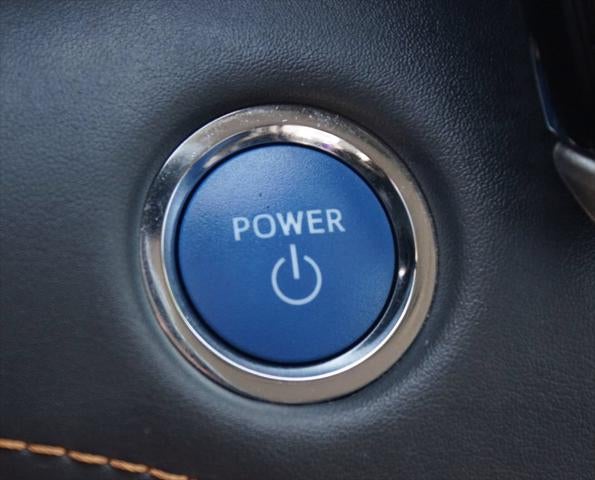 2022 Toyota Highlander Hybrid Bronze Edition