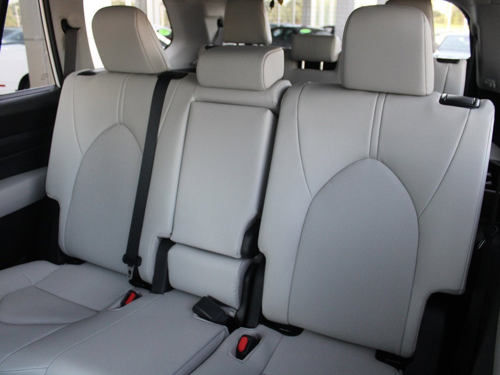2026 Toyota Grand Highlander Base