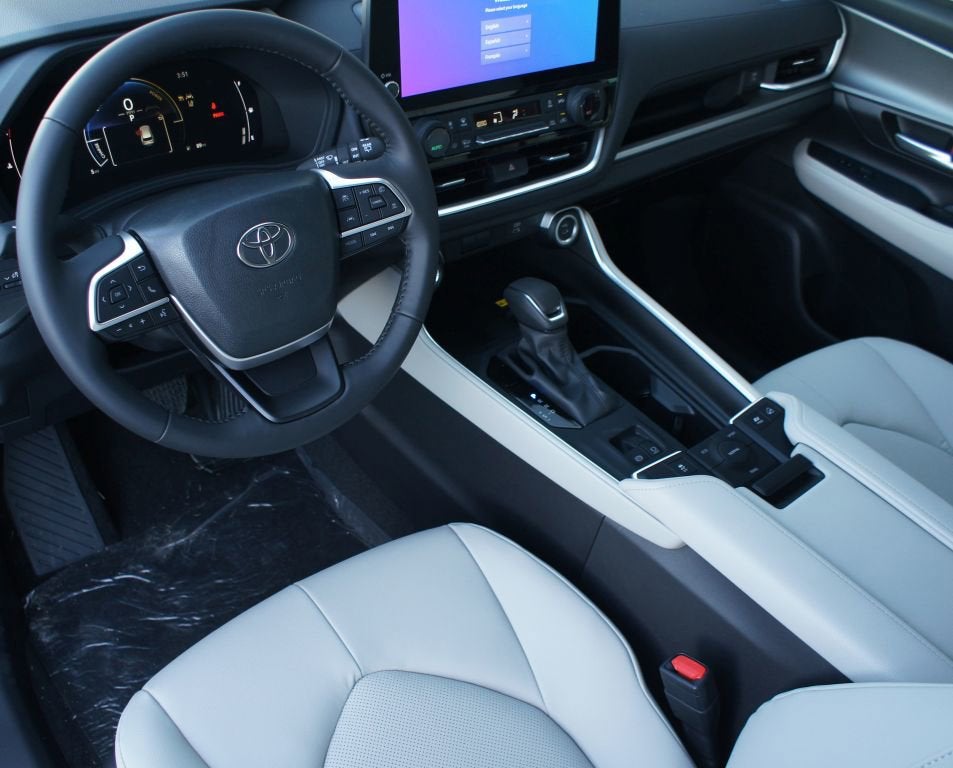 2026 Toyota Grand Highlander Base