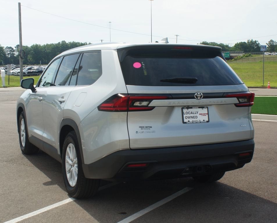 2025 Toyota Grand Highlander Hybrid XLE