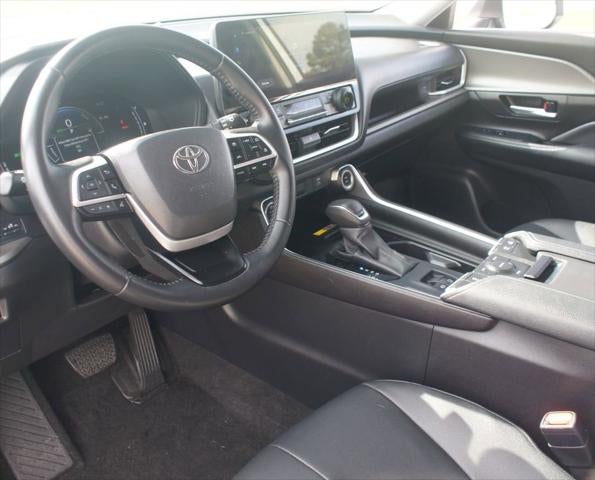 2025 Toyota Grand Highlander Hybrid XLE