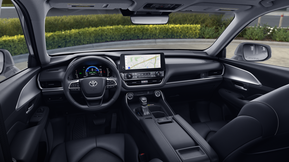 2025 Toyota Grand Highlander Hybrid XLE