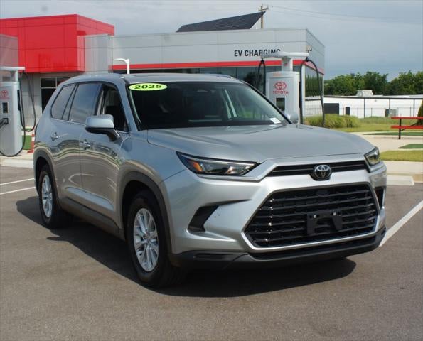 2025 Toyota Grand Highlander Hybrid XLE
