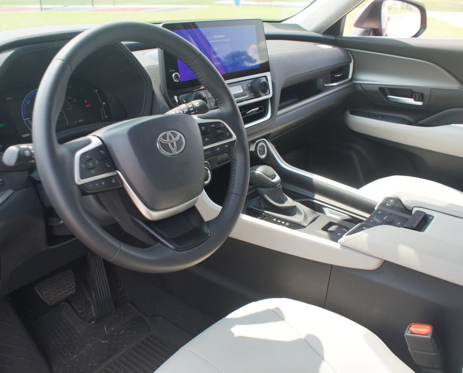 2026 Toyota Grand Highlander Hybrid XLE