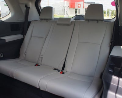 2025 Toyota Grand Highlander Hybrid XLE