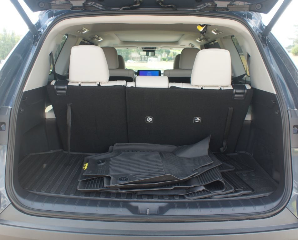 2025 Toyota Grand Highlander Hybrid XLE