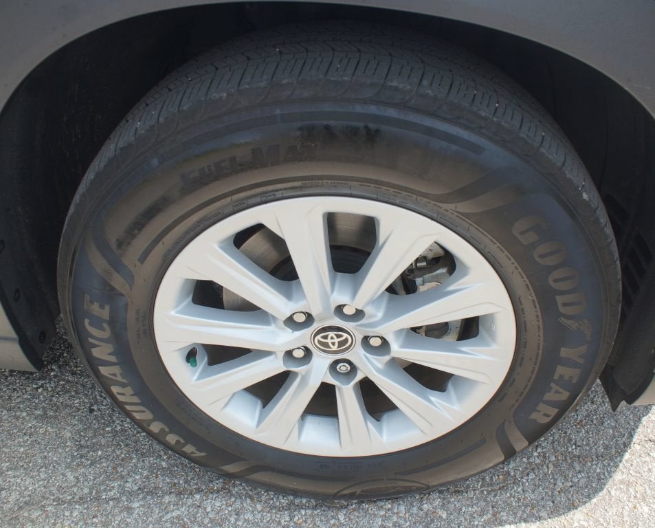 2025 Toyota Grand Highlander Hybrid XLE
