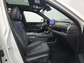 2025 Toyota Grand Highlander Hybrid Nightshade Edition