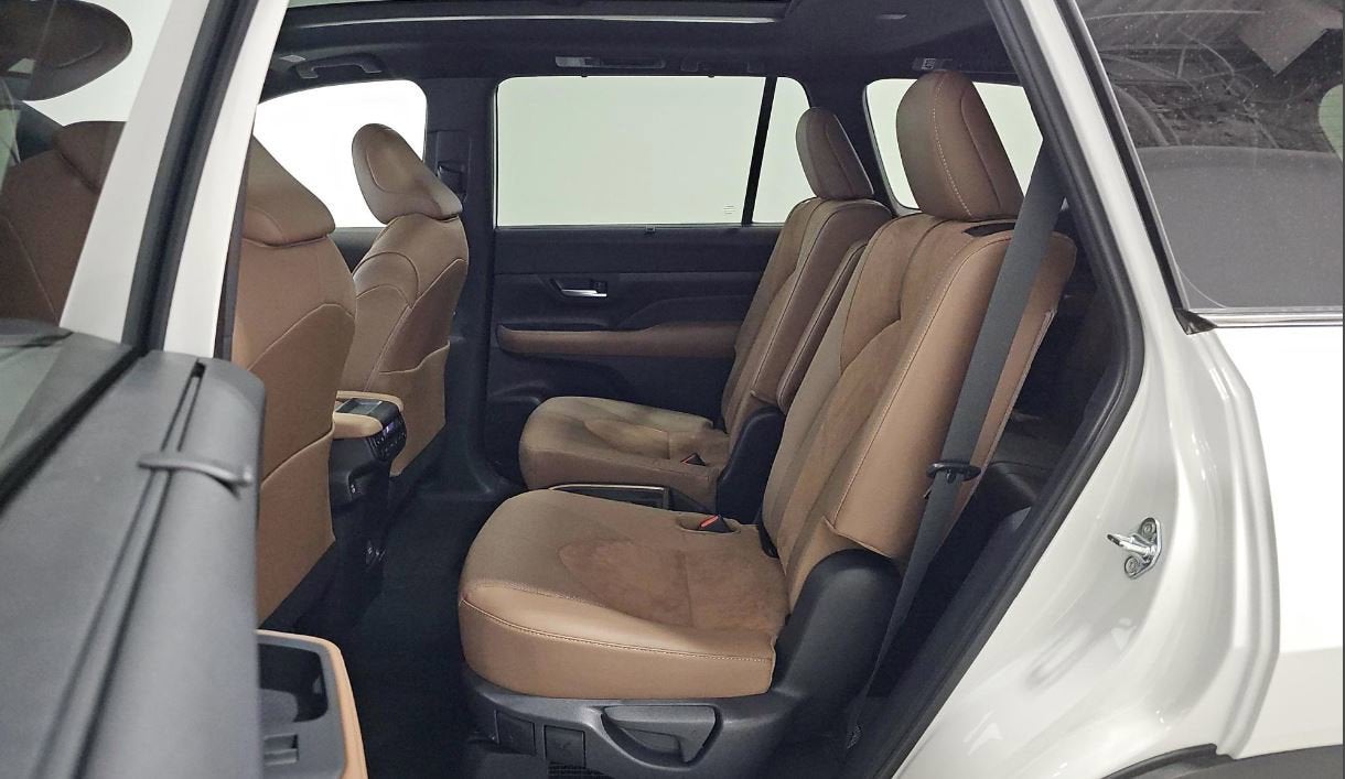 2026 Toyota Grand Highlander Hybrid MAX Platinum