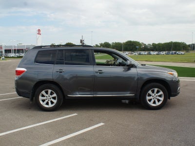 2013 Toyota Highlander Base