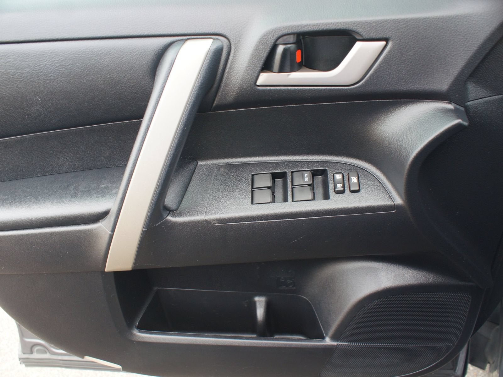 2013 Toyota Highlander Base