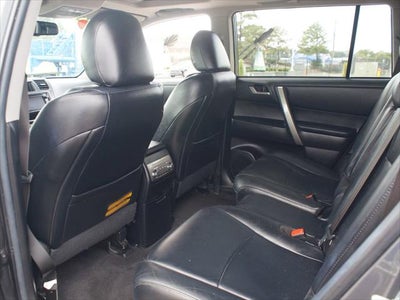 2013 Toyota Highlander Base