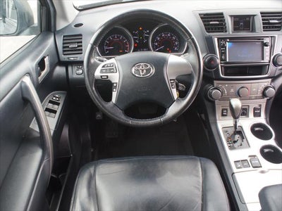 2013 Toyota Highlander Base