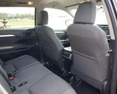 2016 Toyota Highlander LE