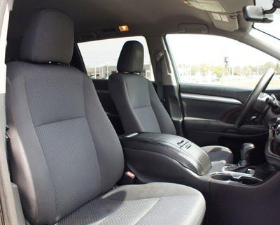 2016 Toyota Highlander LE