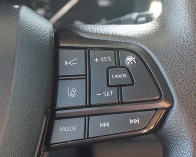 2025 Toyota Sienna LE