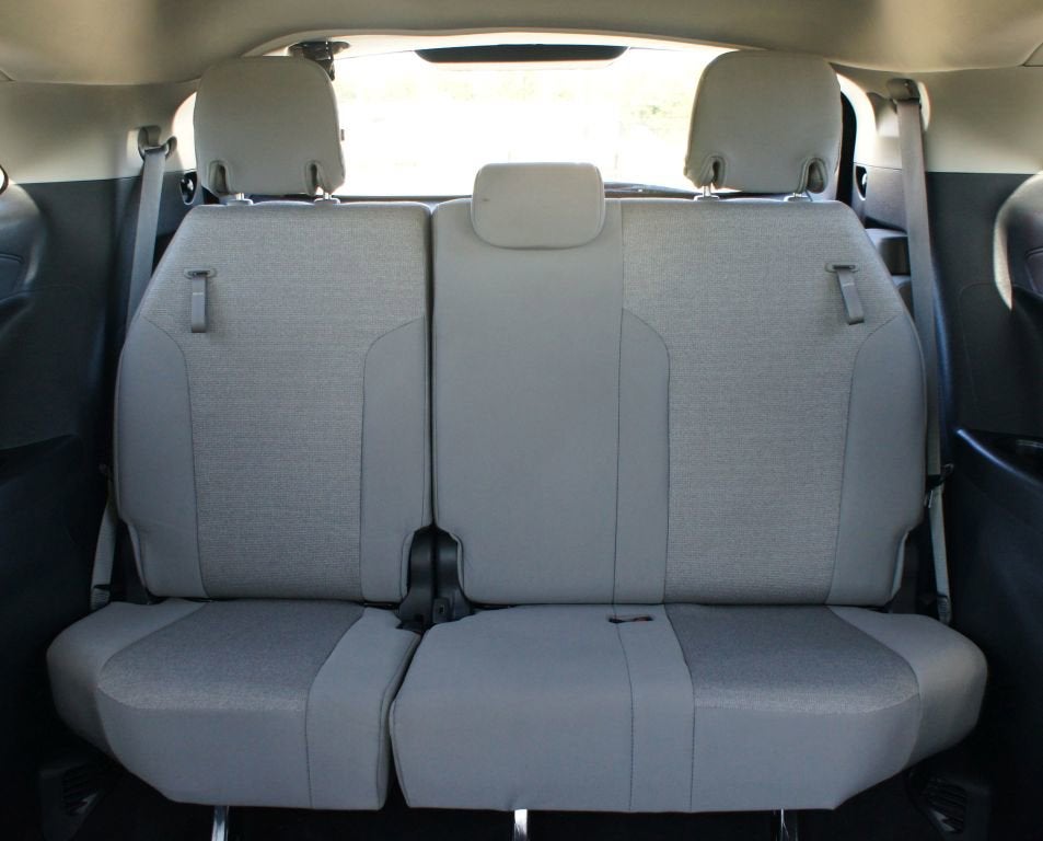 2025 Toyota Sienna LE