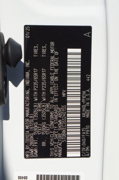 2025 Toyota Sienna LE