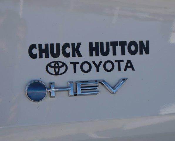 2025 Toyota Sienna LE