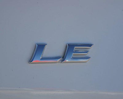 2025 Toyota Sienna LE