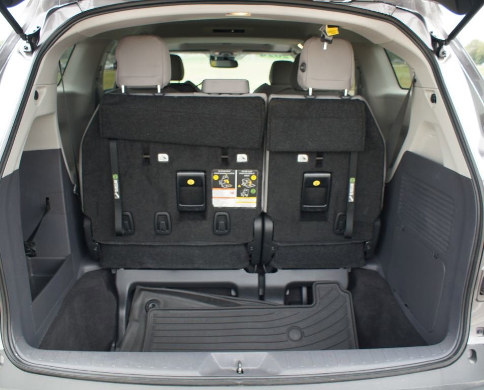 2024 Toyota Sienna LE