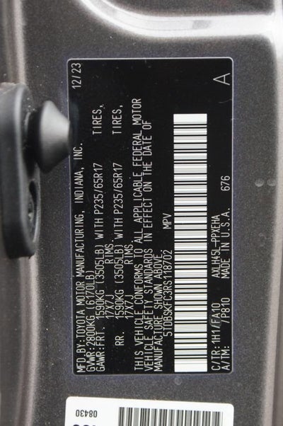 2024 Toyota Sienna LE