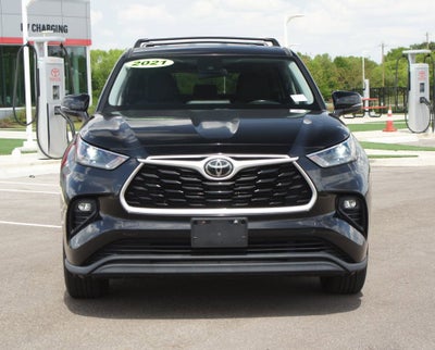 2021 Toyota Highlander LE