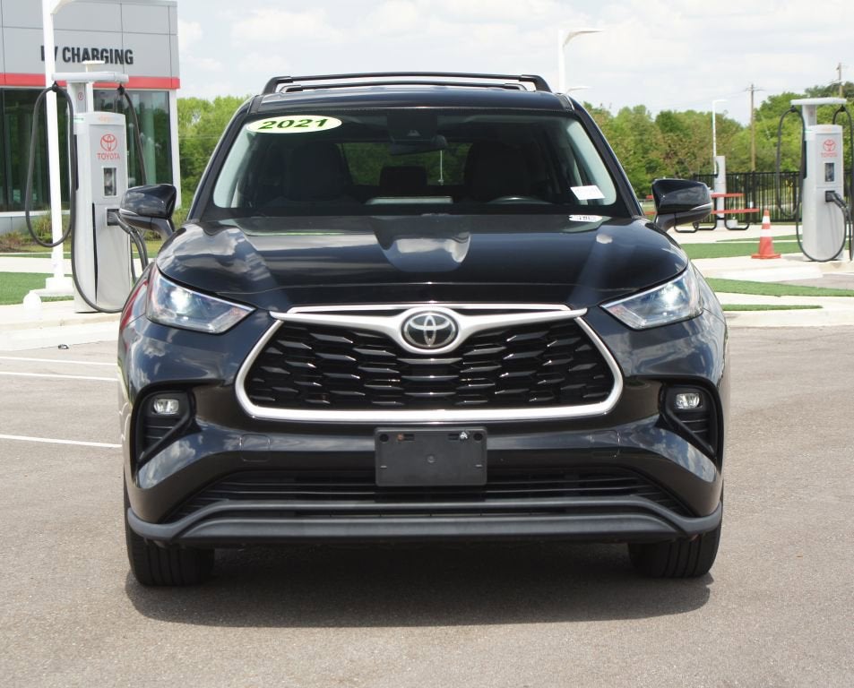 2021 Toyota Highlander LE