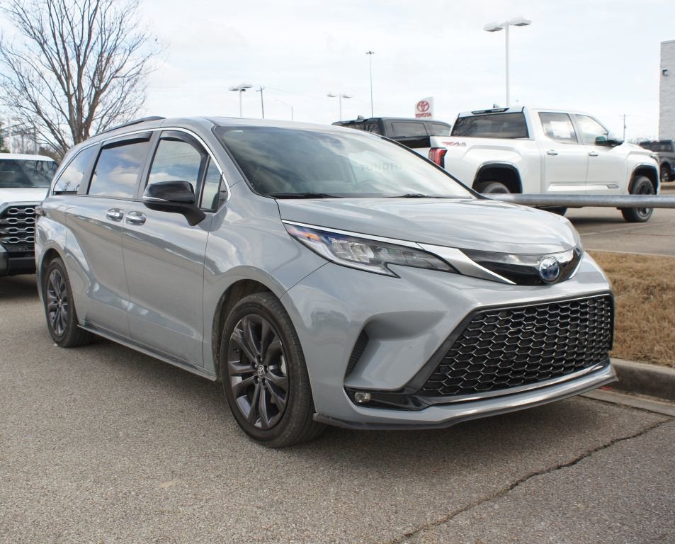 2024 Toyota Sienna XSE