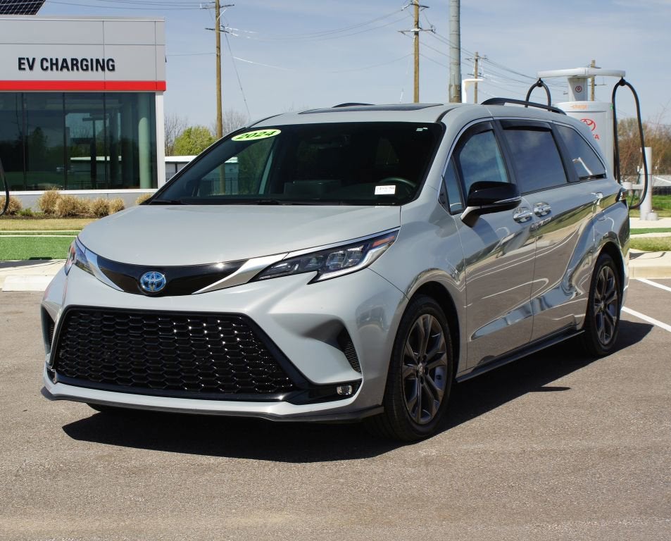 2024 Toyota Sienna XSE