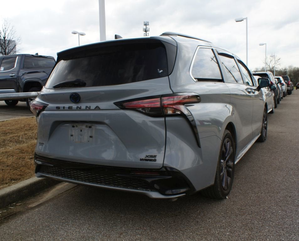 2024 Toyota Sienna XSE