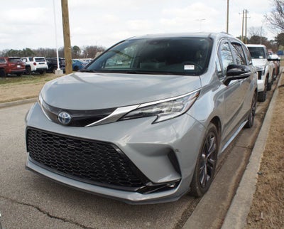 2024 Toyota Sienna XSE
