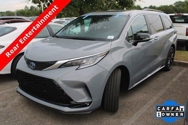 2024 Toyota Sienna XSE
