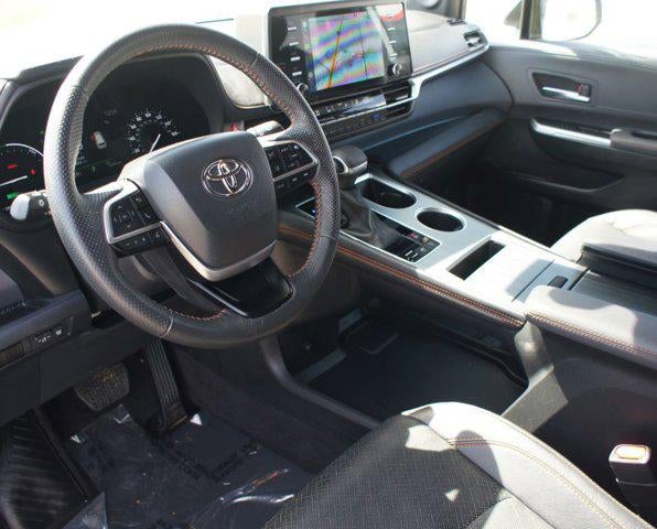2024 Toyota Sienna XSE