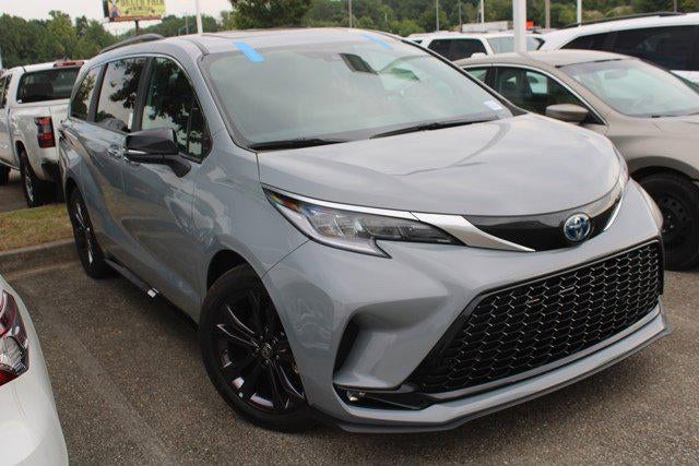 2024 Toyota Sienna XSE