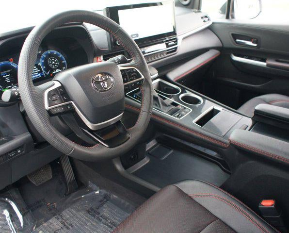 2025 Toyota Sienna XSE