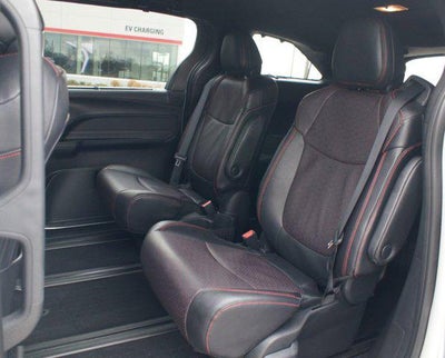 2025 Toyota Sienna XSE