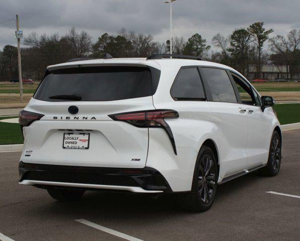 2025 Toyota Sienna XSE