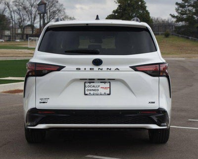 2025 Toyota Sienna XSE