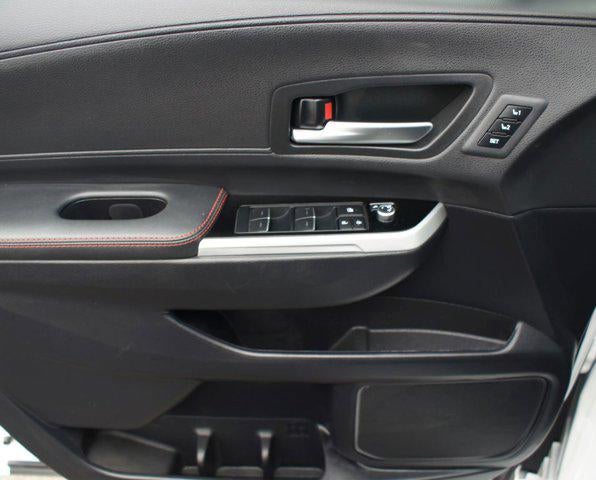 2025 Toyota Sienna XSE