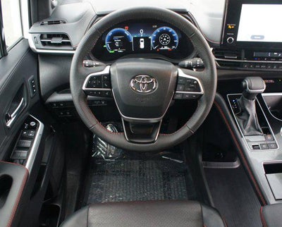 2025 Toyota Sienna XSE