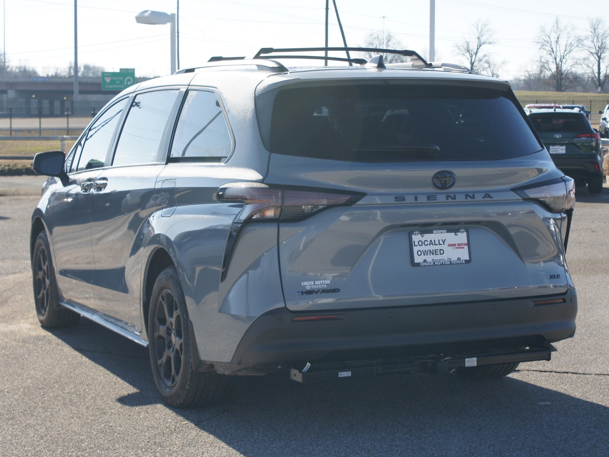 2025 Toyota Sienna Woodland Edition