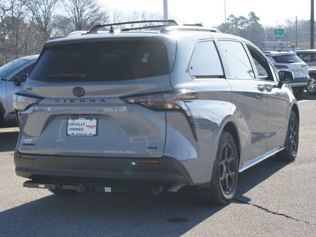 2025 Toyota Sienna Woodland Edition