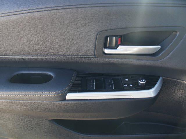 2025 Toyota Sienna Woodland Edition